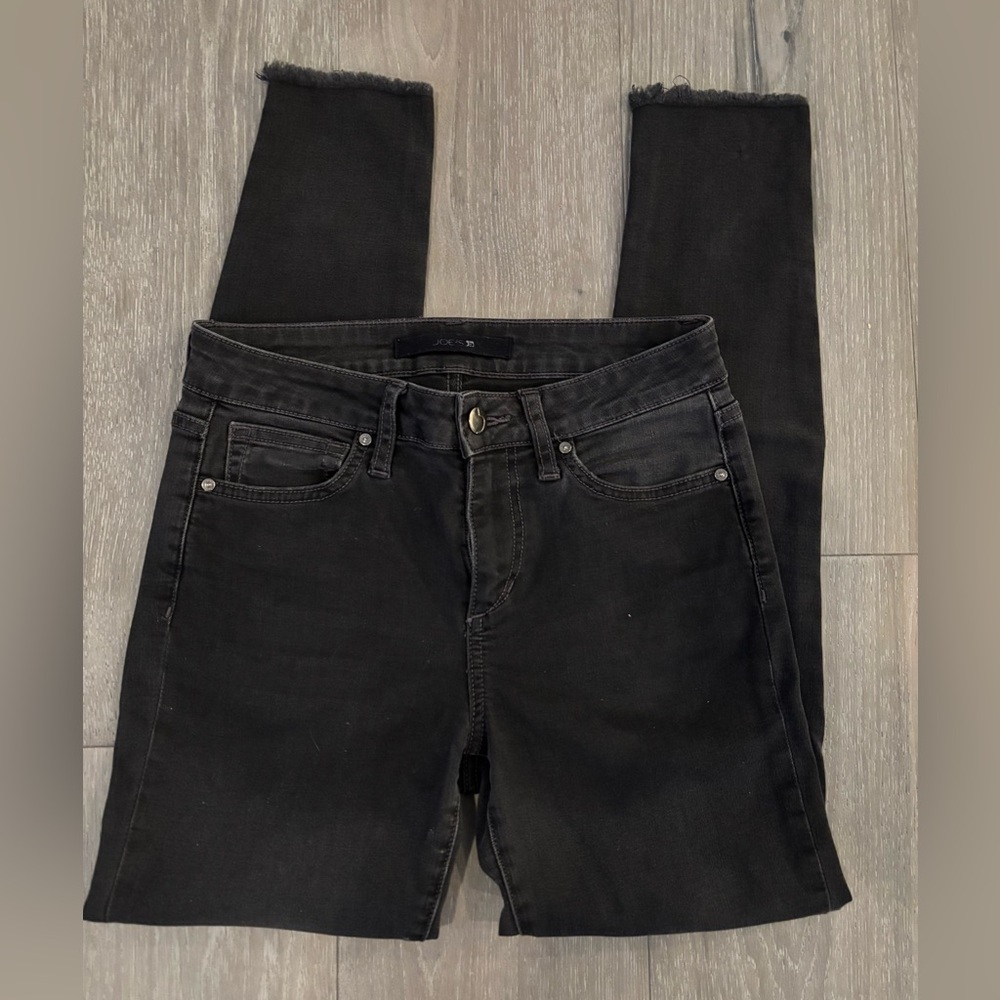 Joe’s Jeans black skinny leg and frayed at bottom 
Size 26
